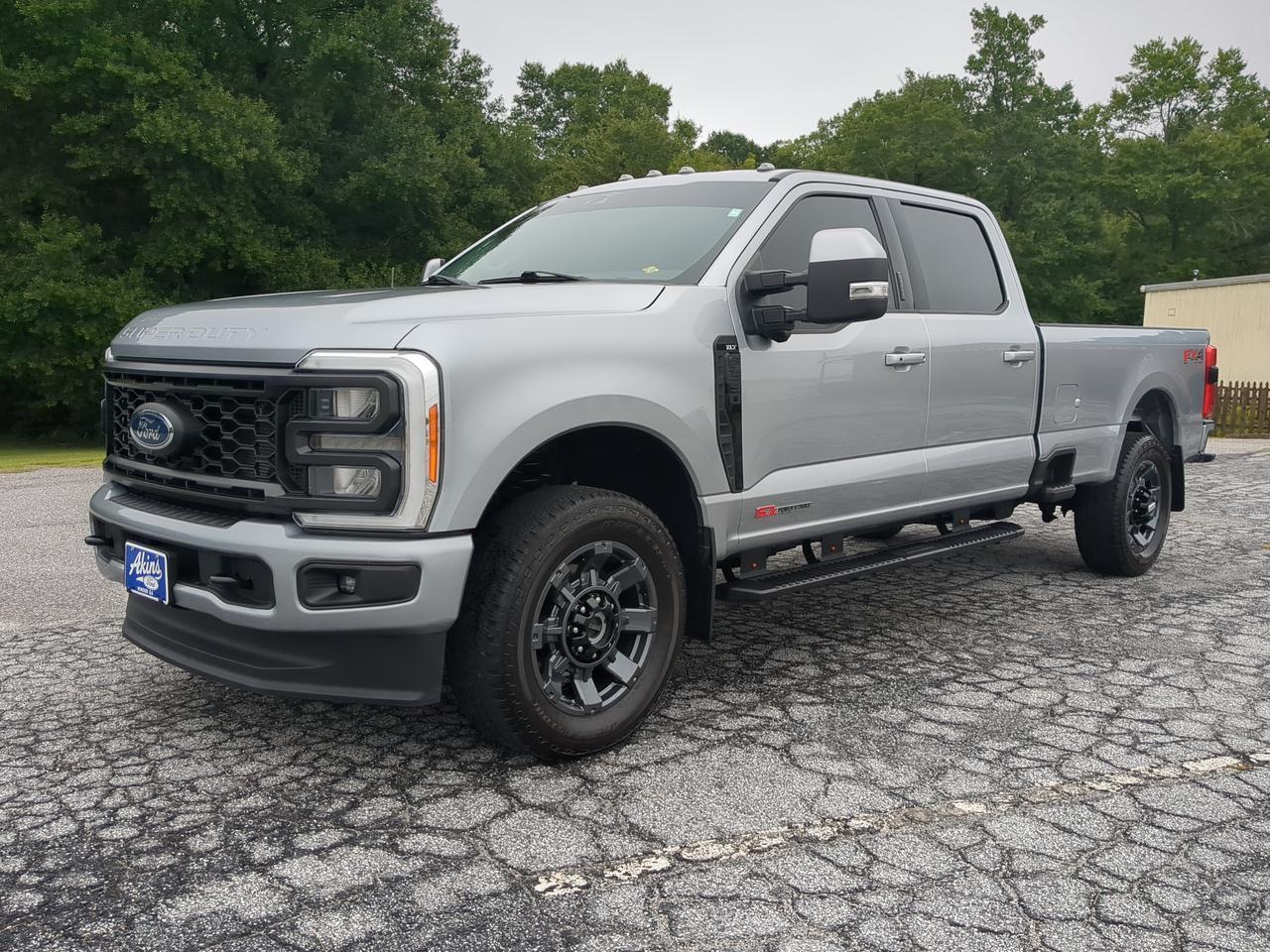 2023 Ford Super Duty F-350 SRW XLT Appleton WI