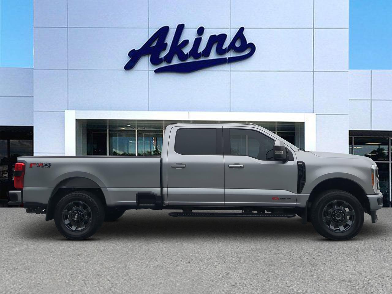 2023 Ford Super Duty F-350 SRW XLT
