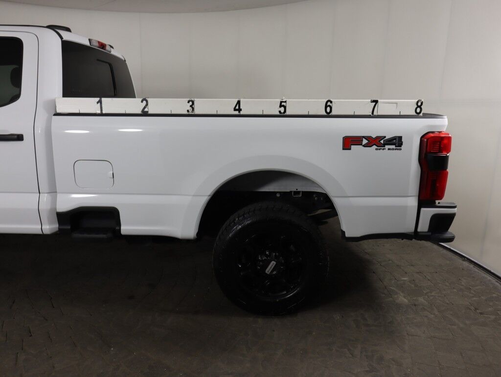 2023 Ford Super Duty F-350 STX 4WD Crew Cab Diesel w/FX4/Tow Tech Pkg Maumee OH