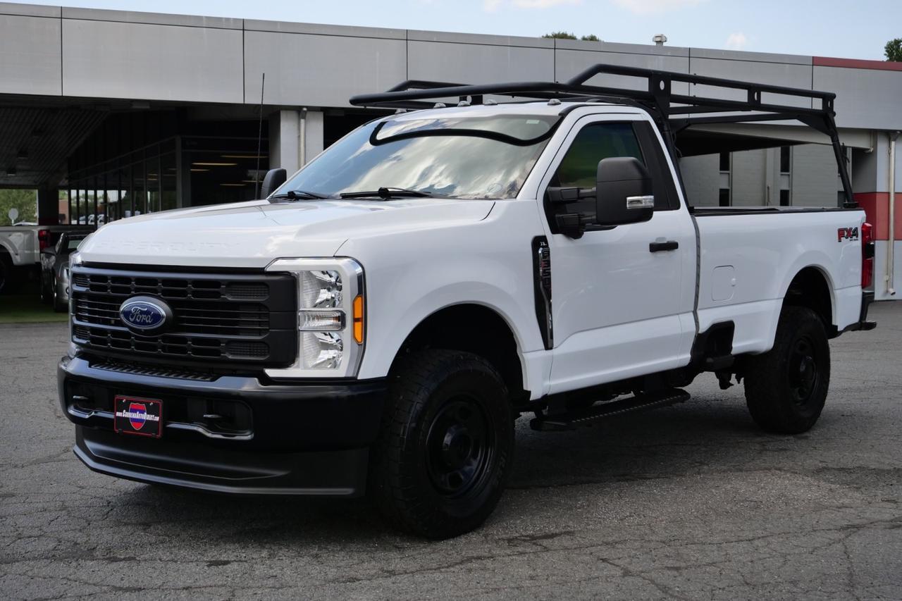 2023 Ford Super Duty F-350 XL 4X4 / 6.7L V8 Diesel / Tailgate Step! Lincolnton NC