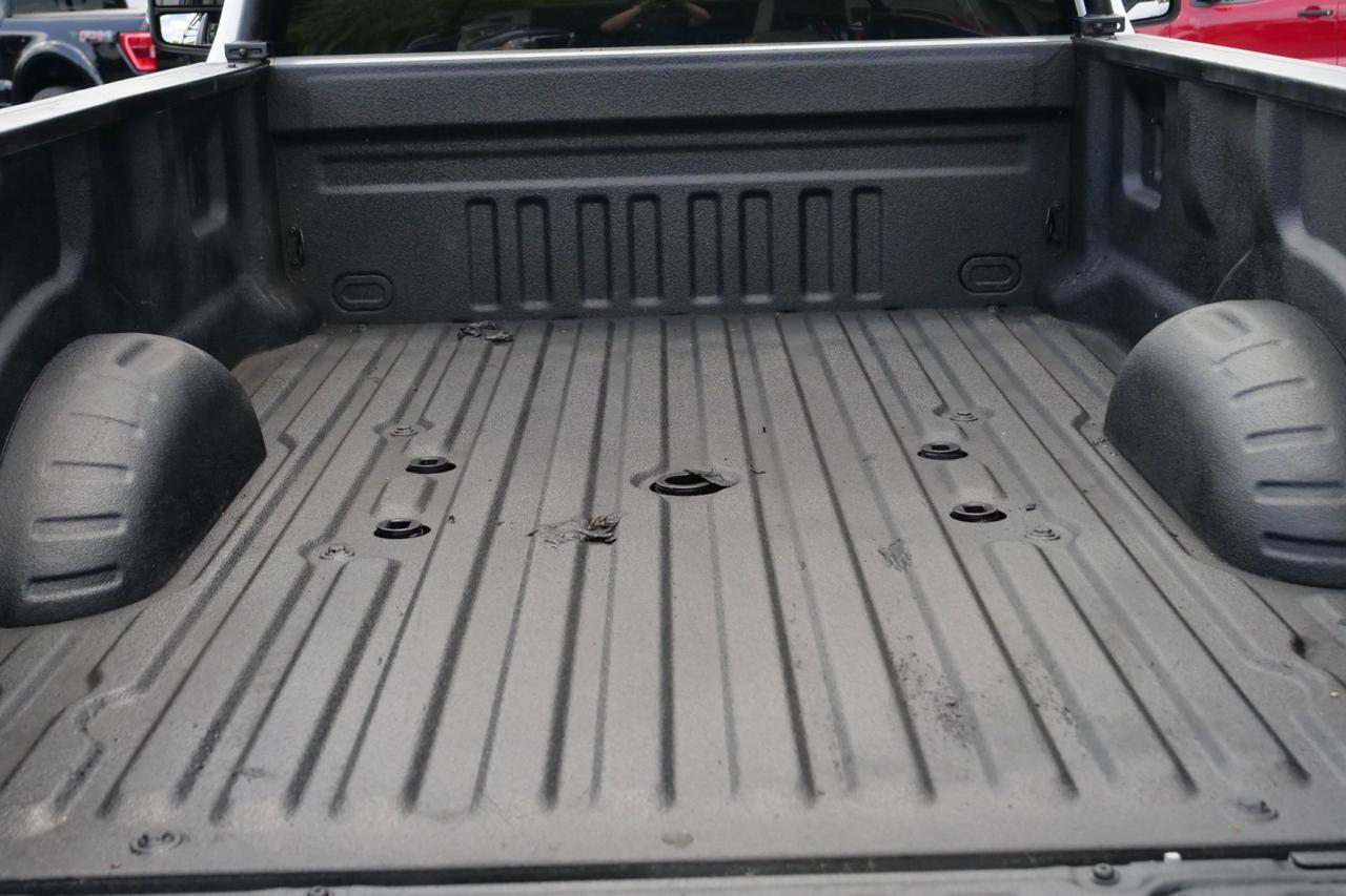 2023 Ford Super Duty F-350 XL 4X4 / 6.7L V8 Diesel / Tailgate Step! Lincolnton NC