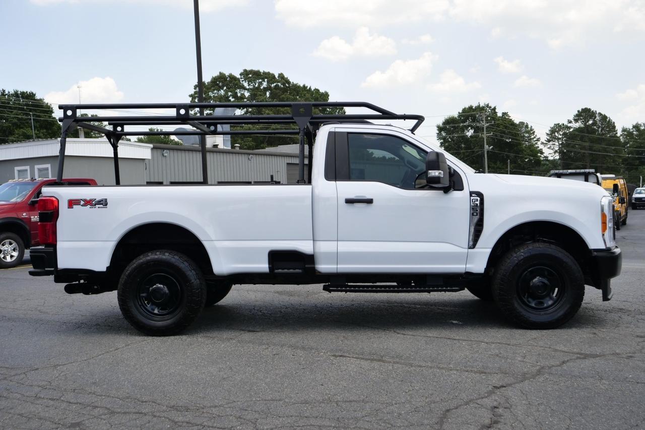 2023 Ford Super Duty F-350 XL 4X4 / 6.7L V8 Diesel / Tailgate Step! Lincolnton NC