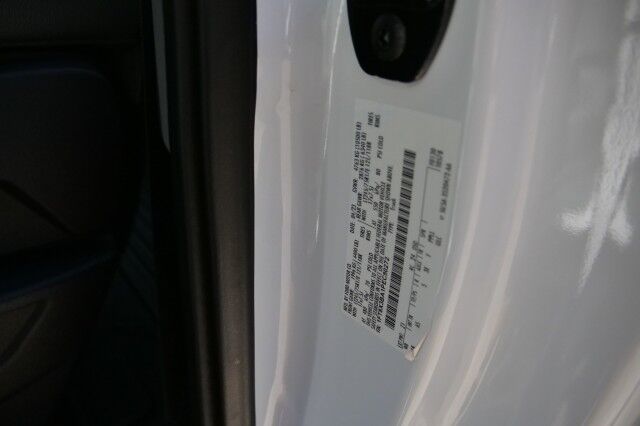 2023 Ford Super Duty F-350 XL 4X4 / Chrome Package / 6.8L V8! High Point NC