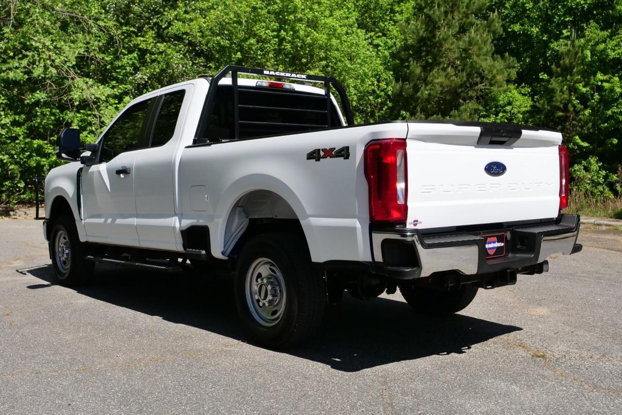 2023 Ford Super Duty F-350 XL 4X4 / Chrome Package / 6.8L V8! High Point NC