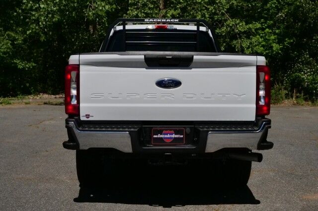 2023 Ford Super Duty F-350 XL 4X4 / Chrome Package / 6.8L V8! High Point NC