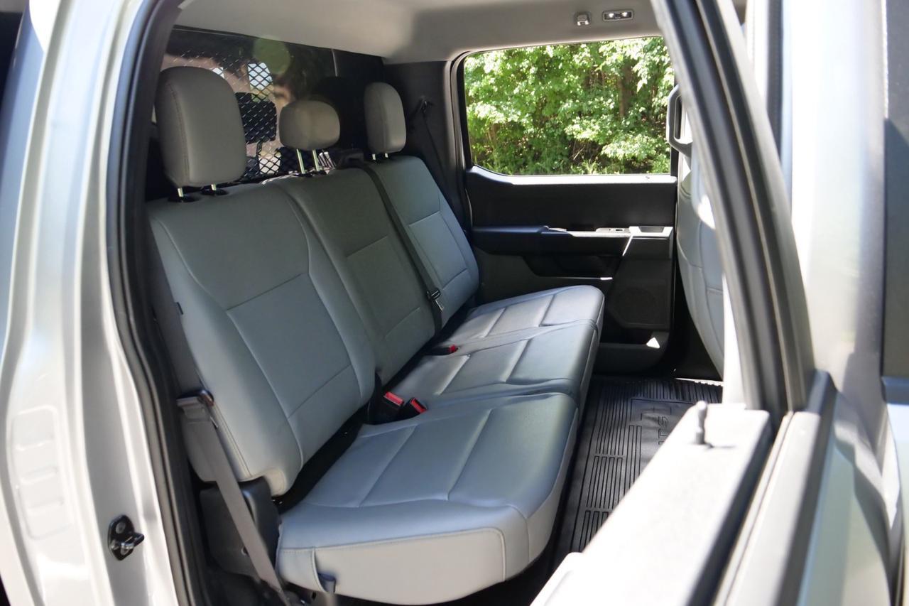 2023 Ford Super Duty F-350 XL 4X4 / PJ's Truck Body / 9FT Stake Bed / Power Lift! Lincolnton NC