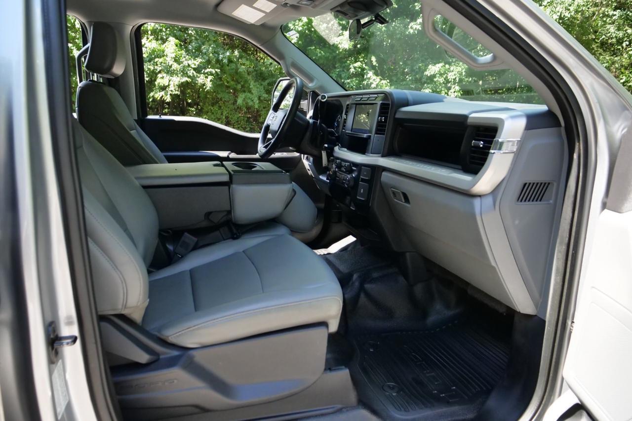 2023 Ford Super Duty F-350 XL 4X4 / PJ's Truck Body / 9FT Stake Bed / Power Lift! Lincolnton NC