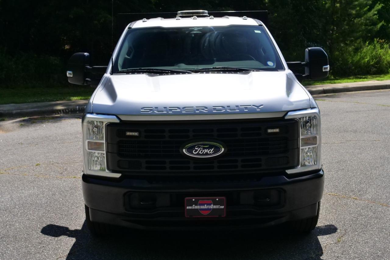 2023 Ford Super Duty F-350 XL 4X4 / PJ's Truck Body / 9FT Stake Bed / Power Lift! Lincolnton NC