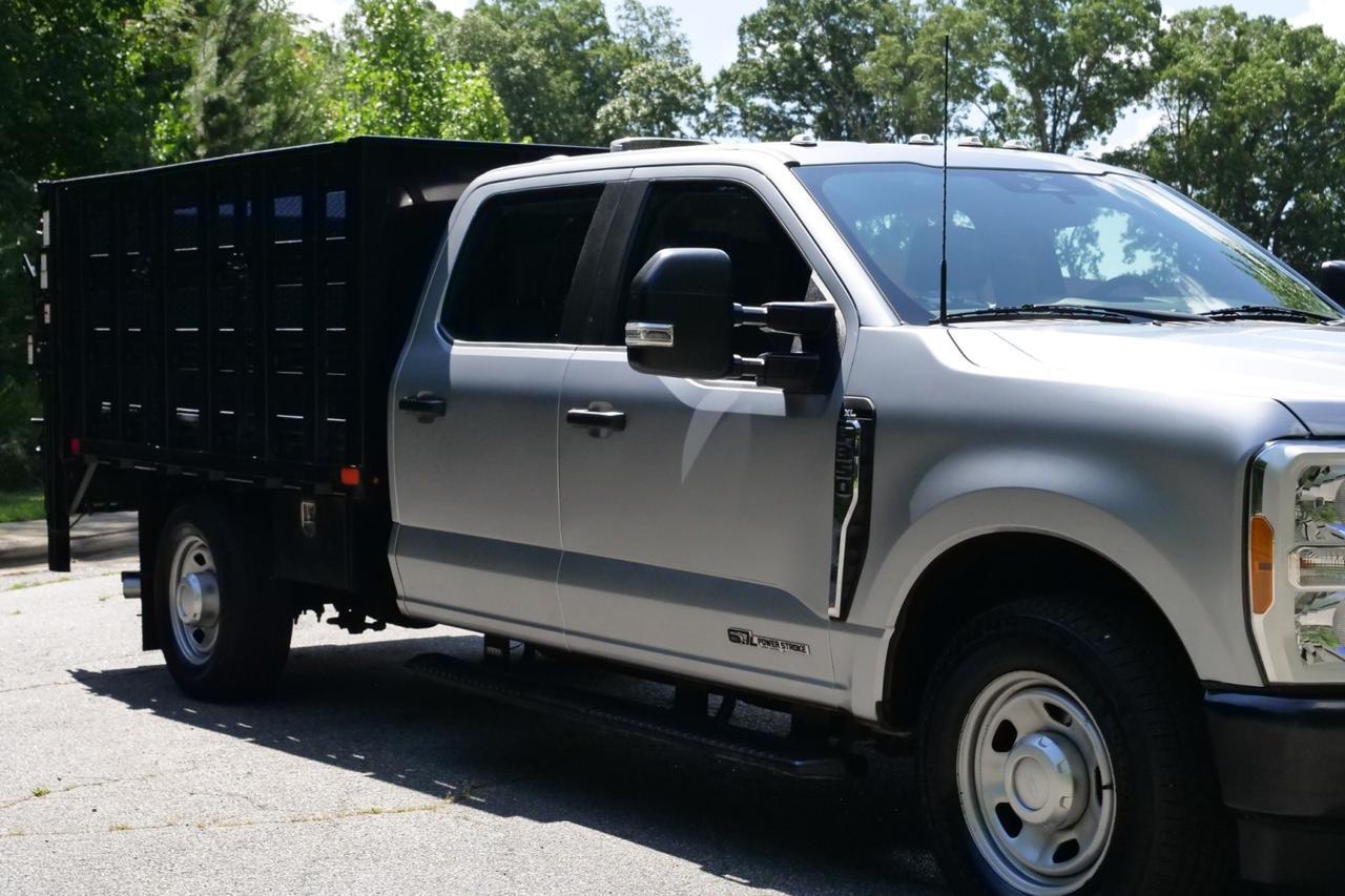 2023 Ford Super Duty F-350 XL 4X4 / PJ's Truck Body / 9FT Stake Bed / Power Lift! Lincolnton NC