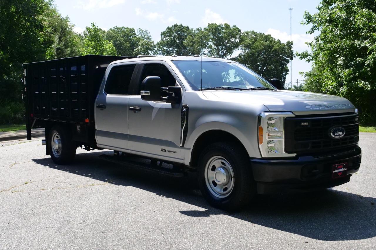 2023 Ford Super Duty F-350 XL 4X4 / PJ's Truck Body / 9FT Stake Bed / Power Lift! Lincolnton NC