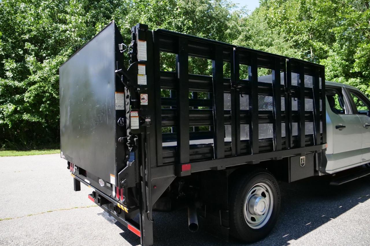 2023 Ford Super Duty F-350 XL 4X4 / PJ's Truck Body / 9FT Stake Bed / Power Lift! Lincolnton NC