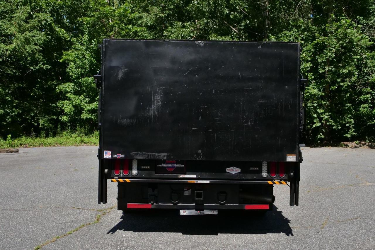 2023 Ford Super Duty F-350 XL 4X4 / PJ's Truck Body / 9FT Stake Bed / Power Lift! Lincolnton NC