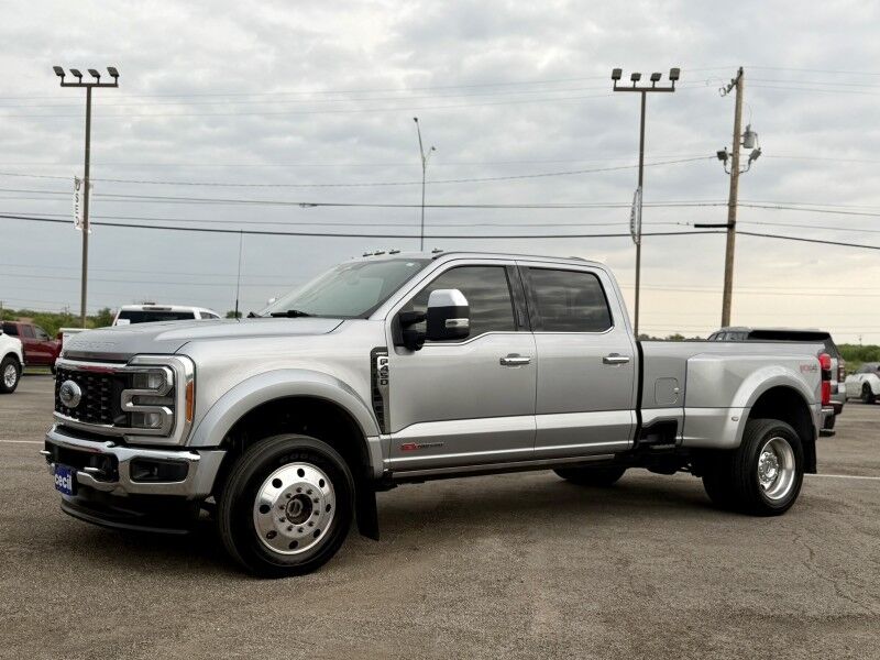 2023 Ford Super Duty F-450 DRW LARIAT Del Rio TX