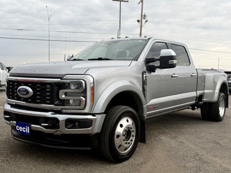 2023 Ford Super Duty F-450 DRW LARIAT Del Rio TX