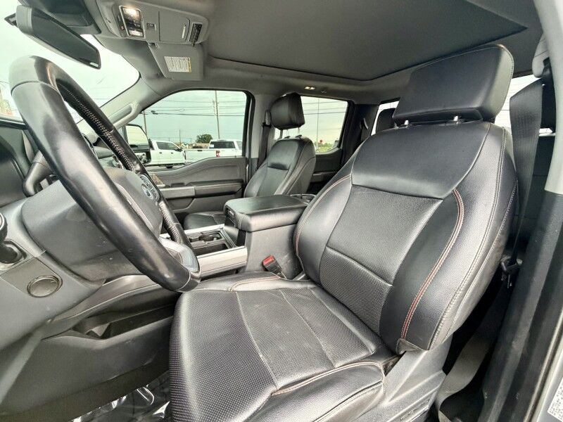 2023 Ford Super Duty F-450 DRW LARIAT Del Rio TX