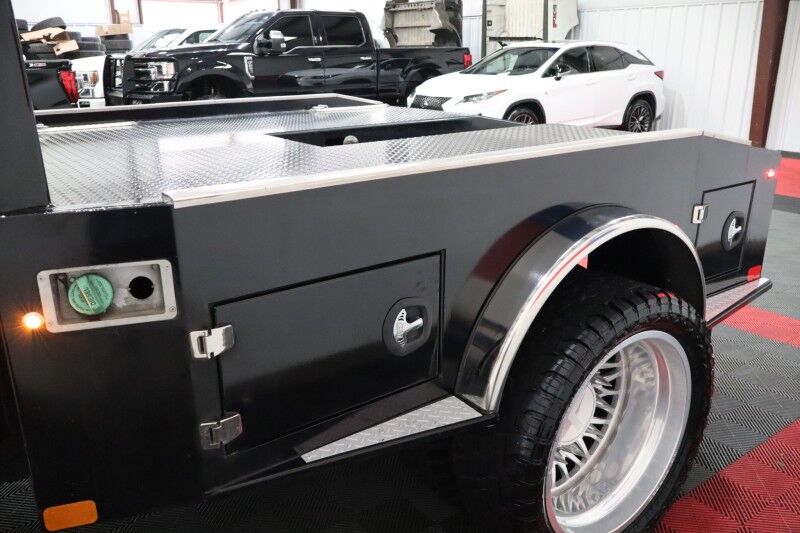 2023 Ford Super Duty F-450 DRW LARIAT 6.7L Diesel Dually Flatbed 24in KG Forged Wheels 35in Tir Arlington TX