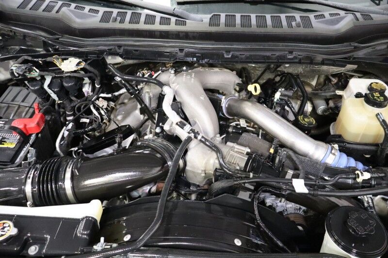 2023 Ford Super Duty F-450 DRW LARIAT 6.7L Diesel Dually Flatbed 24in KG Forged Wheels 35in Tir Arlington TX