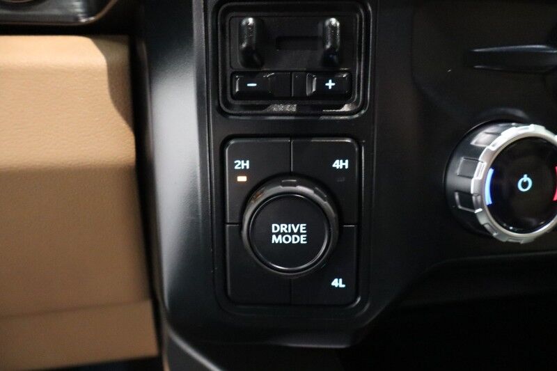 2023 Ford Super Duty F-450 DRW LARIAT 6.7L Diesel Dually Flatbed 24in KG Forged Wheels 35in Tir Arlington TX