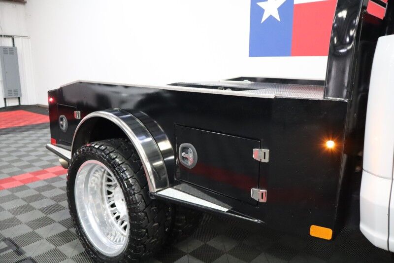 2023 Ford Super Duty F-450 DRW LARIAT 6.7L Diesel Dually Flatbed 24in KG Forged Wheels 35in Tir Arlington TX