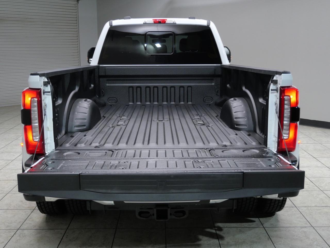 2023 Ford Super Duty F-450 DRW Lariat Ultimate 6.7L Power Stroke 4x4 Mansfield TX