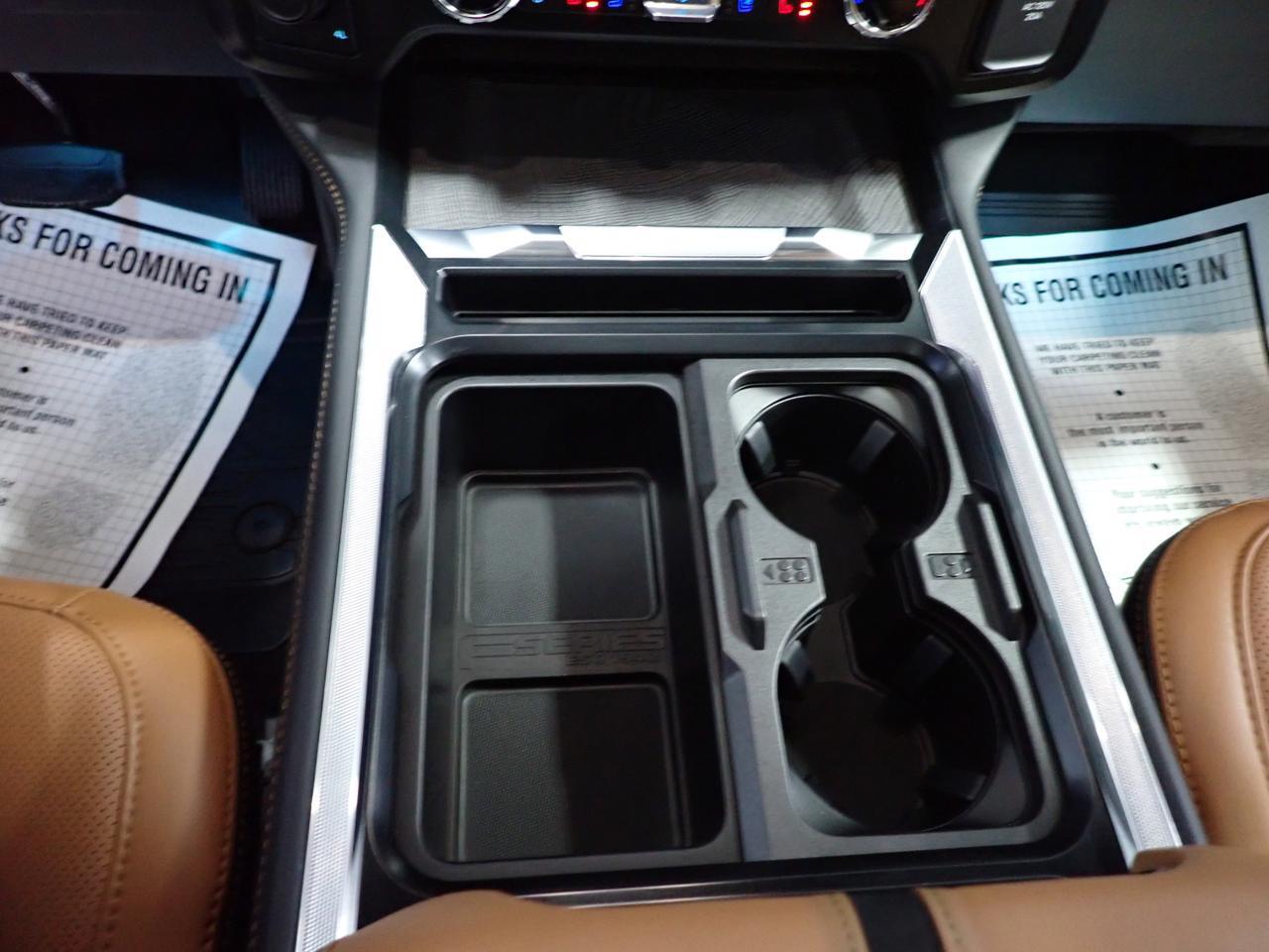 2023 Ford Super Duty F-450 DRW PLATINUM CREW DRW LEATHER DULY SUNROOF 4WD *DIESEL* Listowel ON