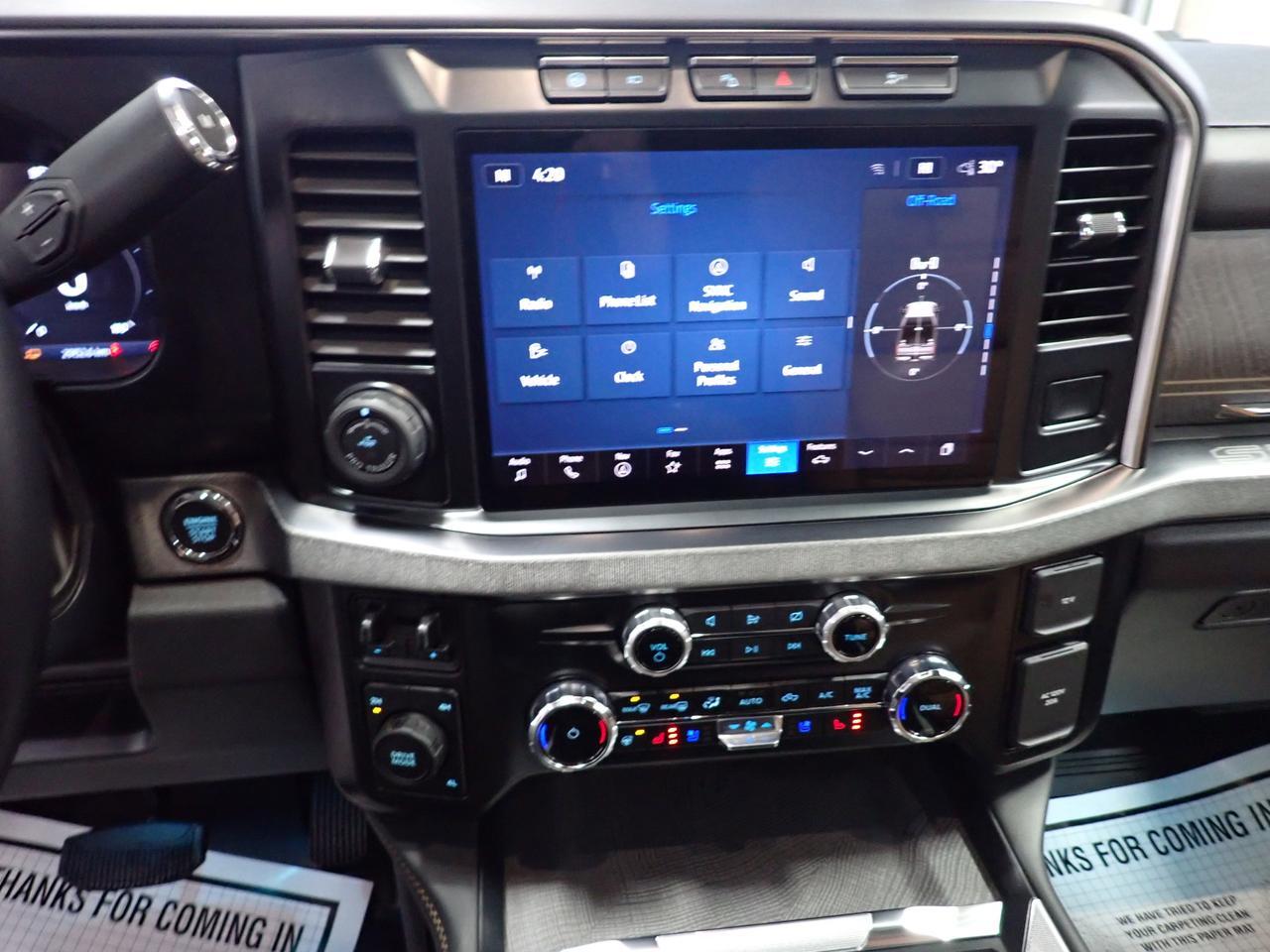 2023 Ford Super Duty F-450 DRW PLATINUM CREW DRW LEATHER DULY SUNROOF 4WD *DIESEL* Listowel ON