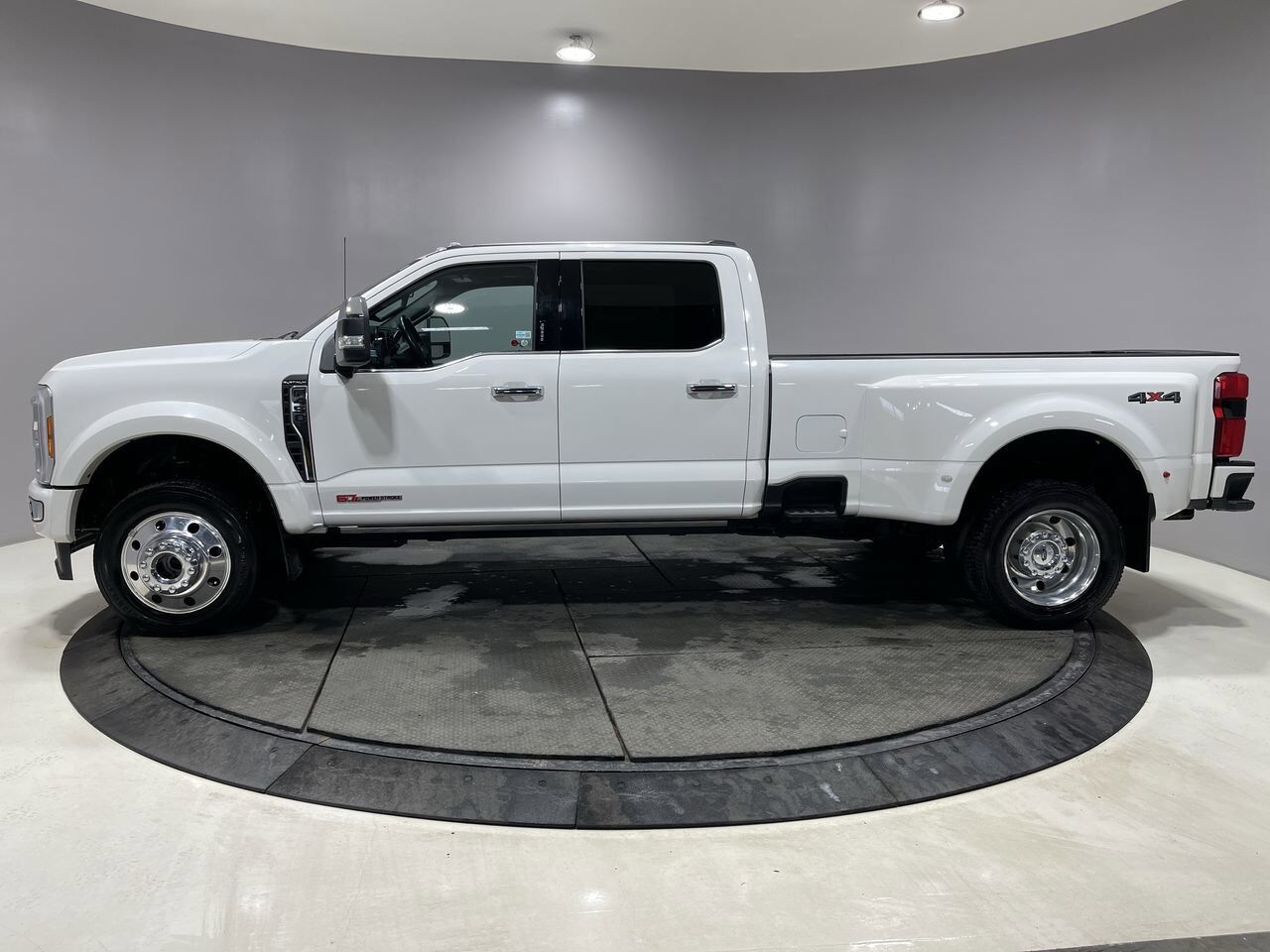 2023 Ford Super Duty F-450 DRW Platinum Sherwood Park AB
