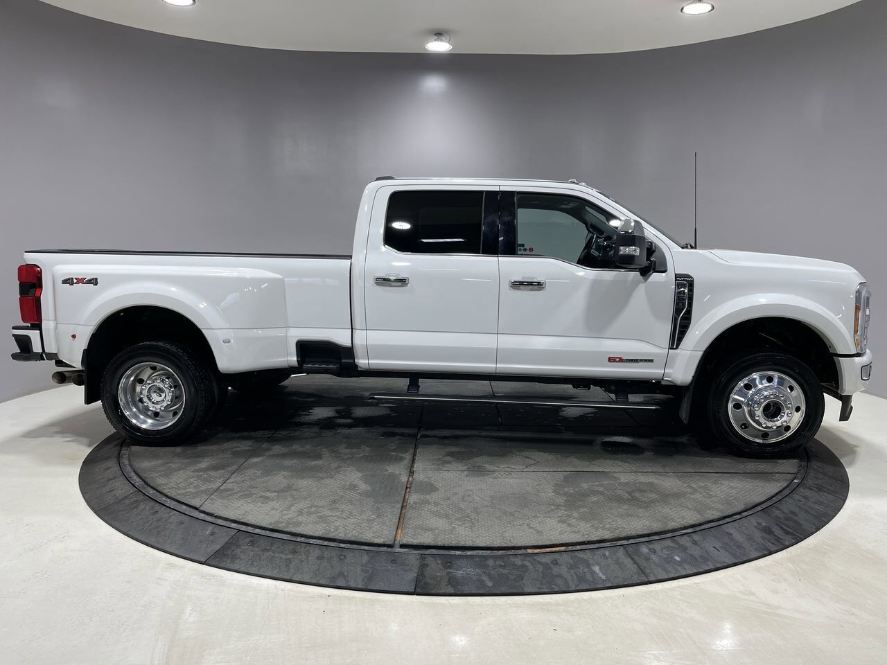 2023 Ford Super Duty F-450 DRW Platinum Sherwood Park AB