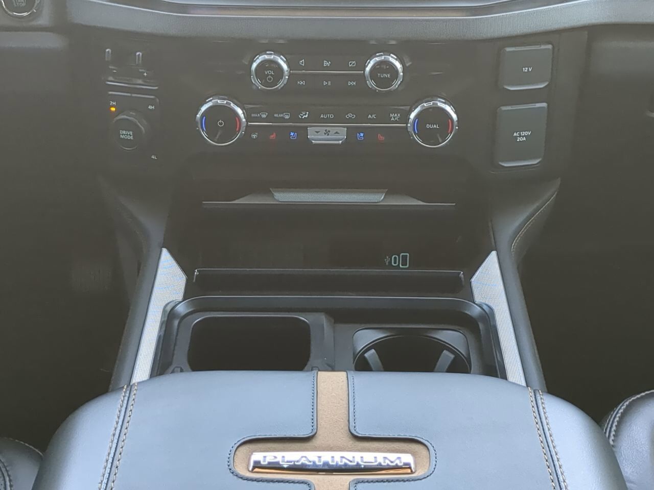 2023 Ford Super Duty F-450 DRW Platinum Winder GA