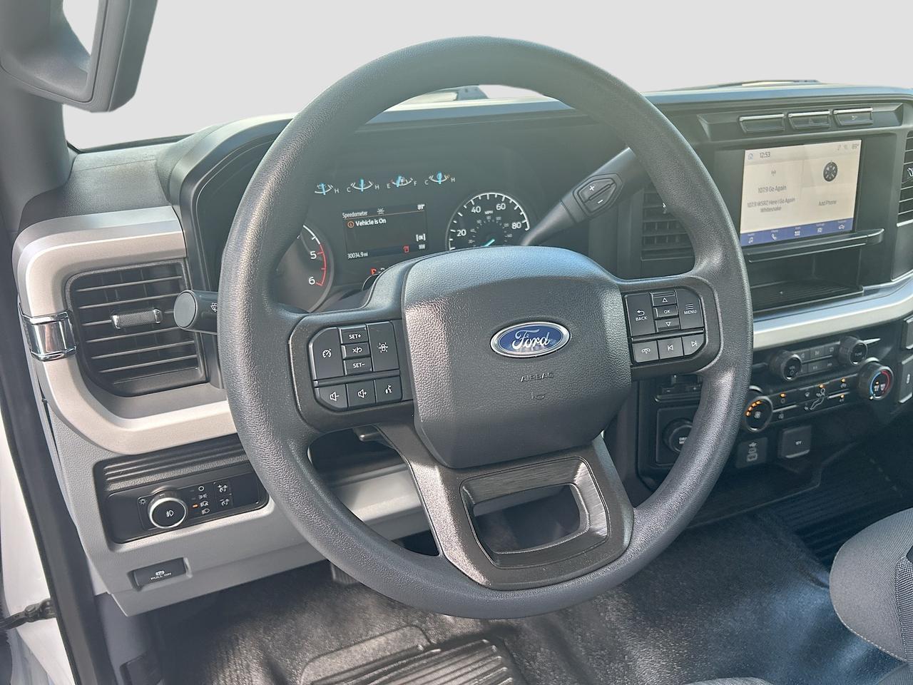 2023 Ford Super Duty F-450 DRW XL 2WD Reg Cab CA Venice FL