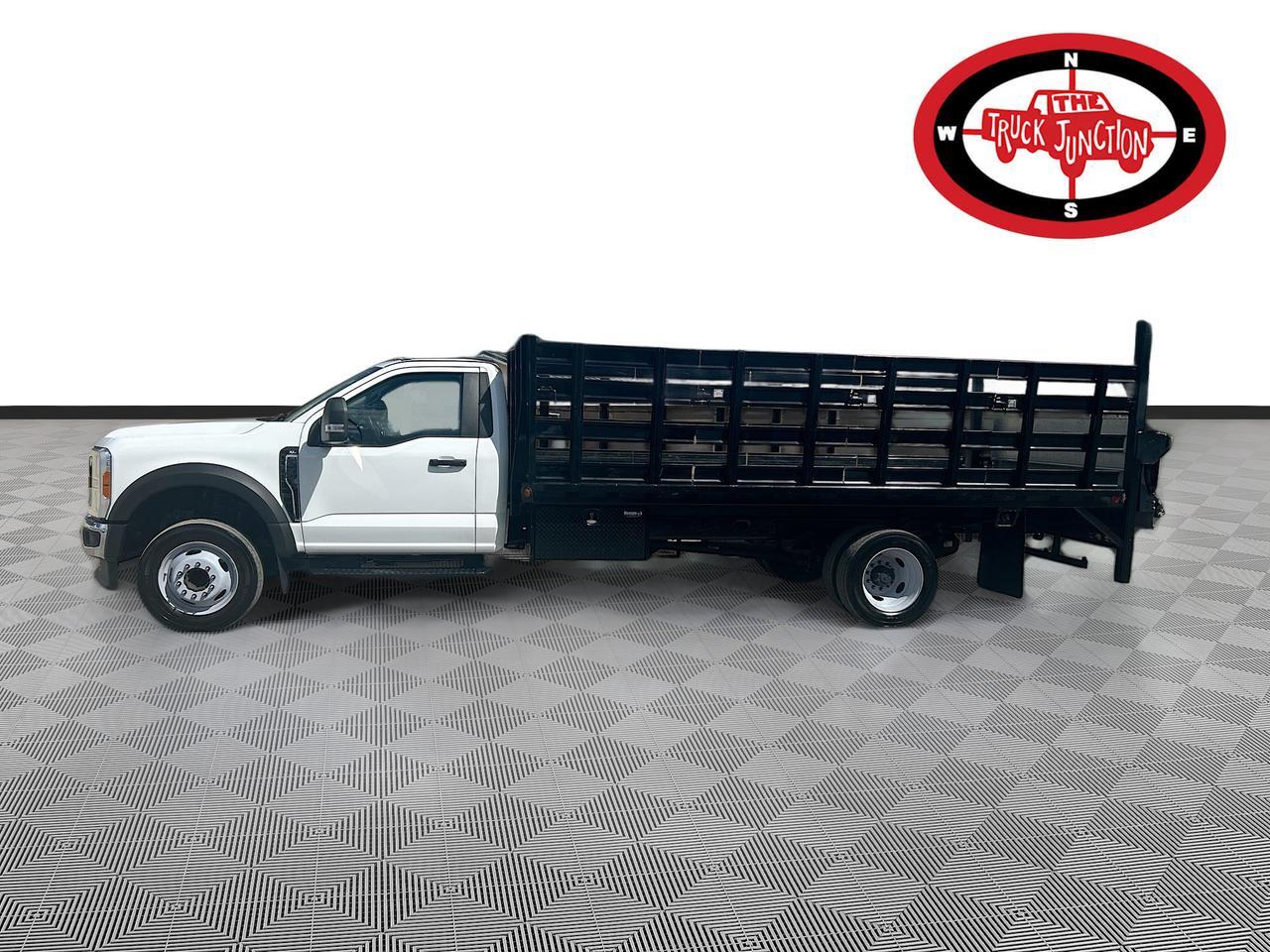 2023 Ford Super Duty F-450 DRW XL 2WD Reg Cab CA Venice FL