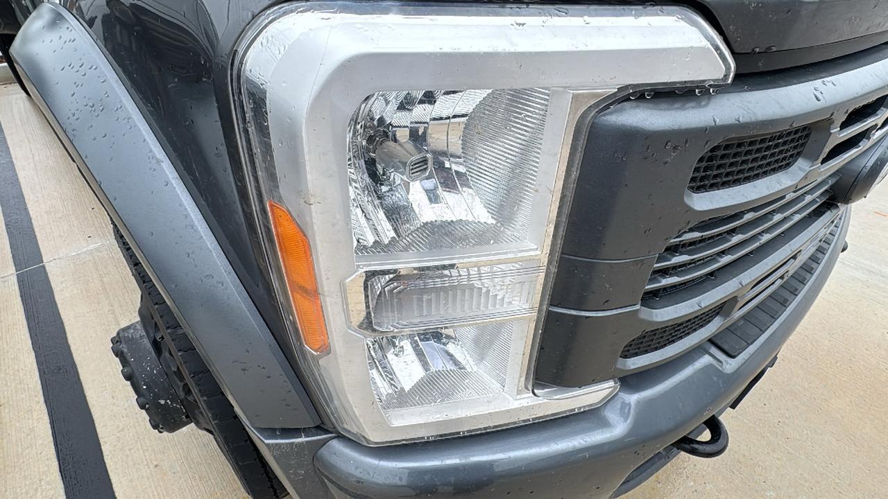 2023 Ford Super Duty F-450 DRW XL New Braunfels TX