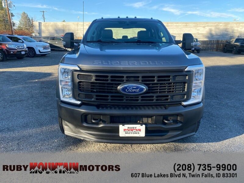 2023 Ford Super Duty F-450 DRW XL