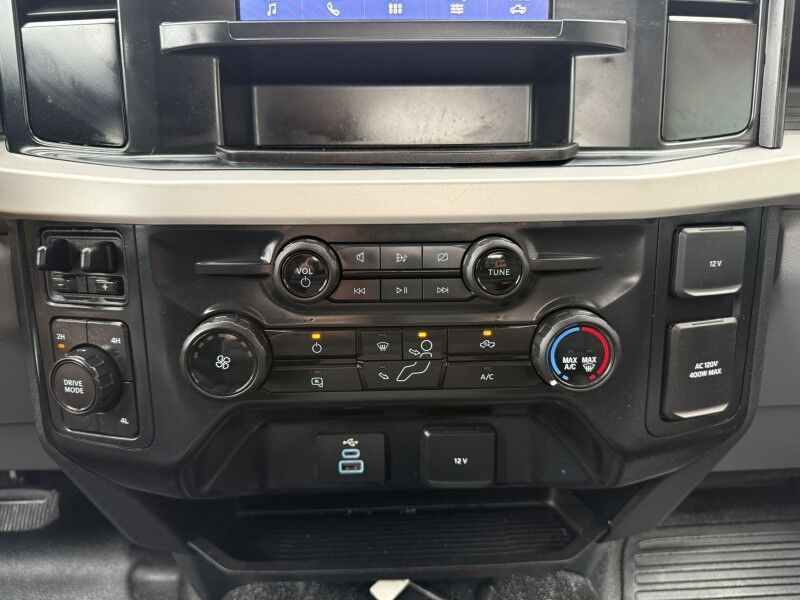 2023 Ford Super Duty F-550 7.3L V8 4x4 Flatbed XL Collinsville OK