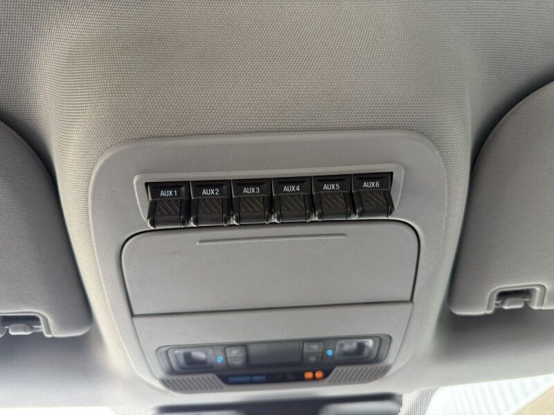 2023 Ford Super Duty F-550 7.3L V8 4x4 Flatbed XL Collinsville OK