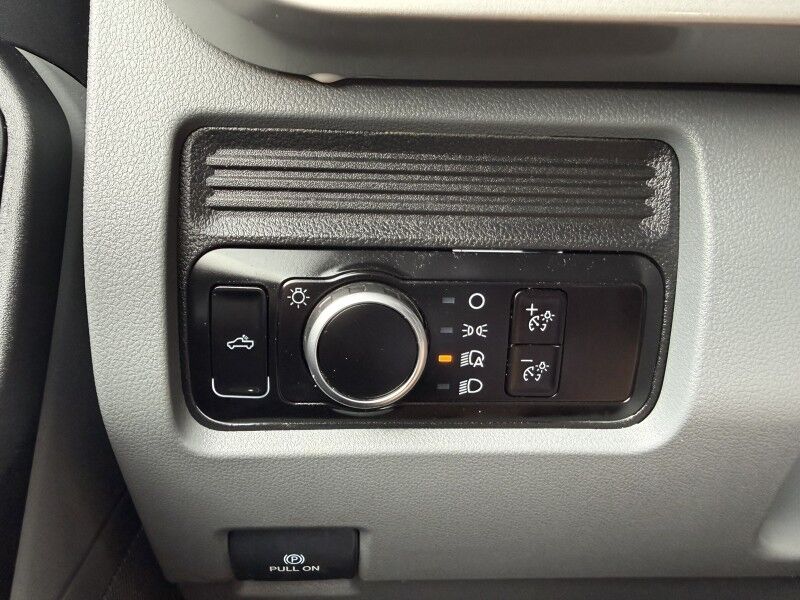 2023 Ford Super Duty F-550 7.3L V8 4x4 Flatbed XL Collinsville OK