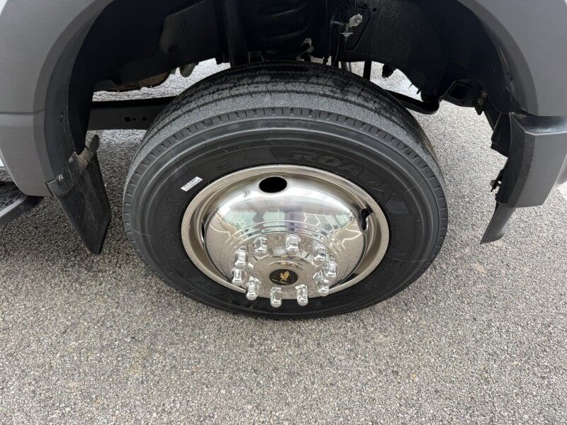 2023 Ford Super Duty F-550 7.3L V8 4x4 Flatbed XL Collinsville OK