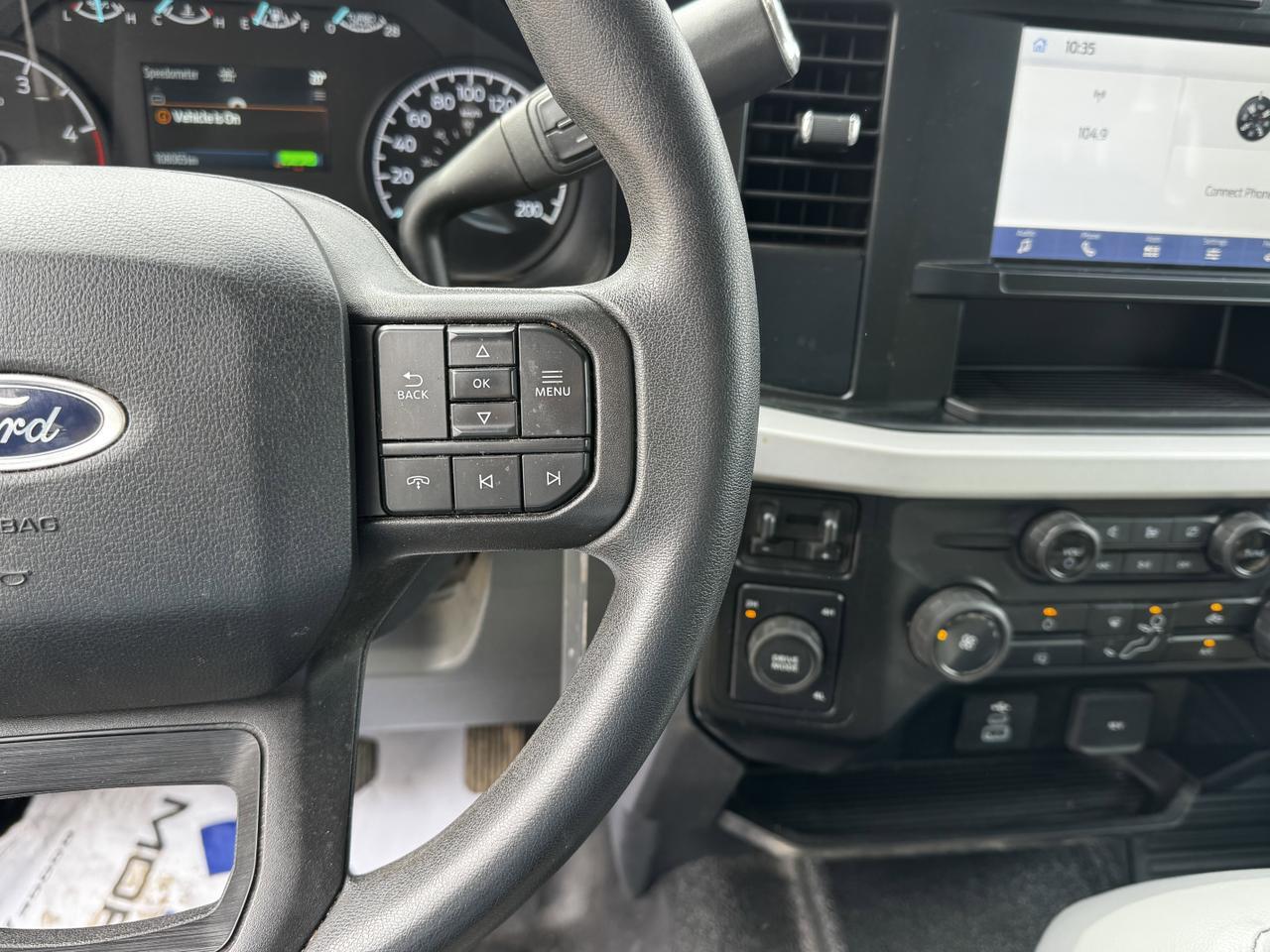 2023 Ford Super Duty F-550 DRW Chassis-Cab 4WD Truck | V8 Diesel | MyKey | Towing Pkg | 5th Wheel Htich Redwater AB