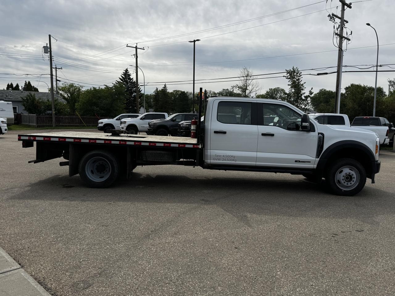 2023 Ford Super Duty F-550 DRW Chassis-Cab 4WD Truck | V8 Diesel | MyKey | Towing Pkg | 5th Wheel Htich Redwater AB