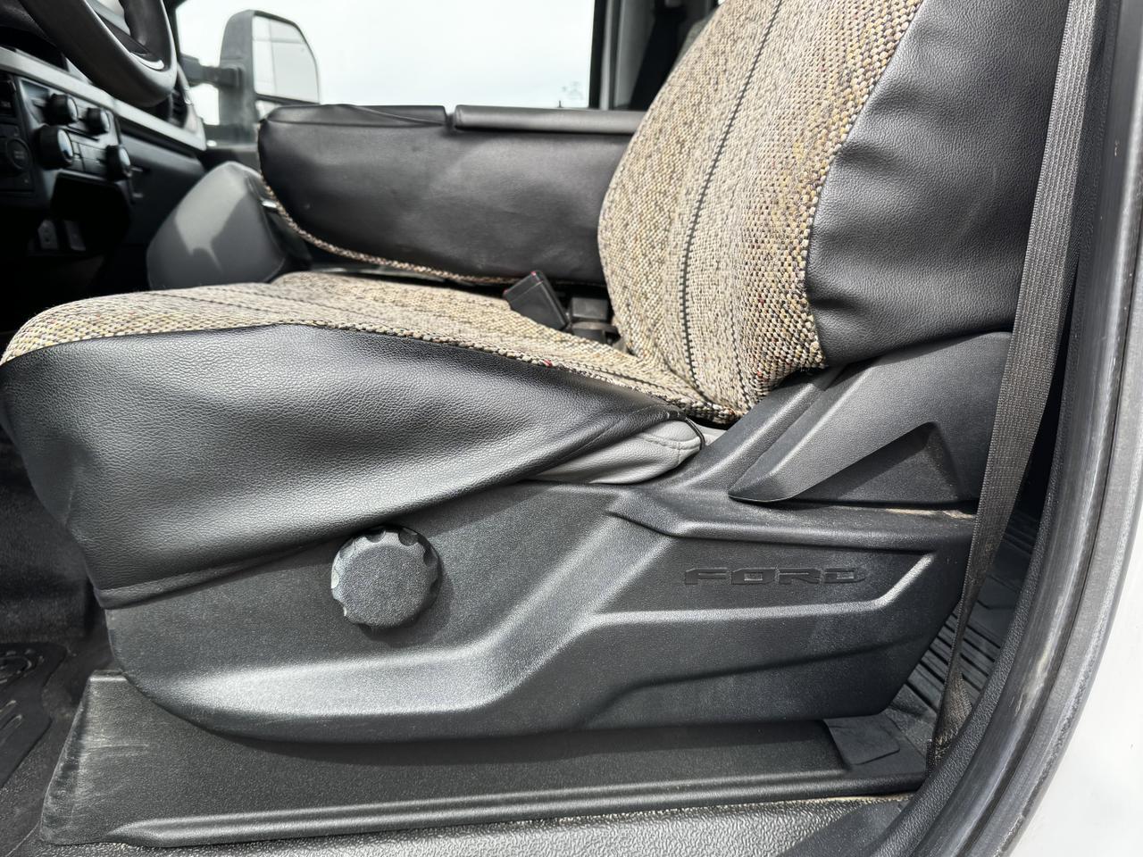 2023 Ford Super Duty F-550 DRW Chassis-Cab 4WD Truck | V8 Diesel | MyKey | Towing Pkg | 5th Wheel Htich Redwater AB