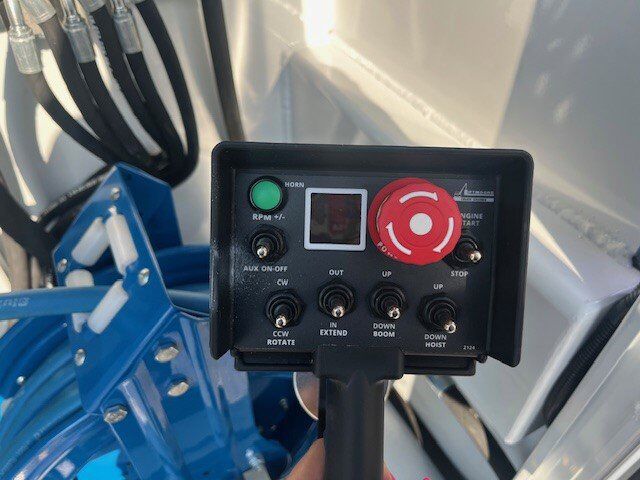 2023 Ford Super Duty F-600 DRW Crane Truck XL New Braunfels TX