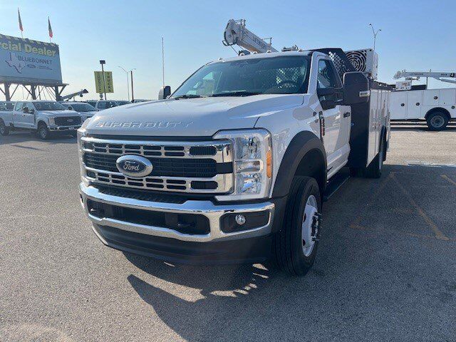 2023 Ford Super Duty F-600 DRW Crane Truck XL New Braunfels TX