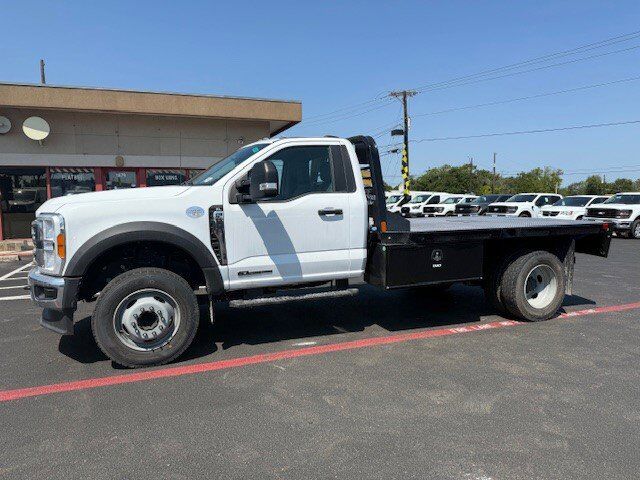 2023 Ford Super Duty F-600 DRW Flatbed XL New Braunfels TX