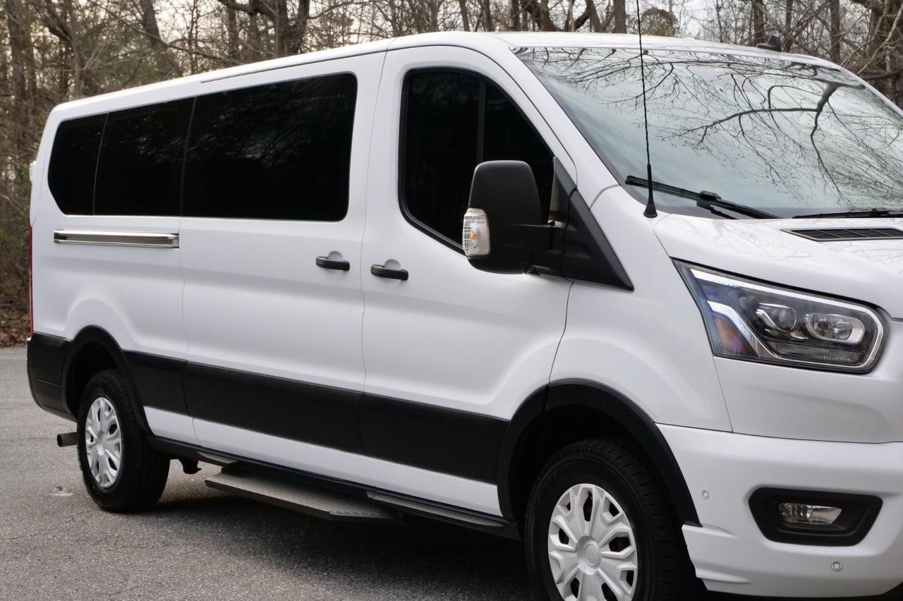 2023 Ford T-350 XLT / Low Roof / 12 Seat Passenger Van! Lincolnton NC
