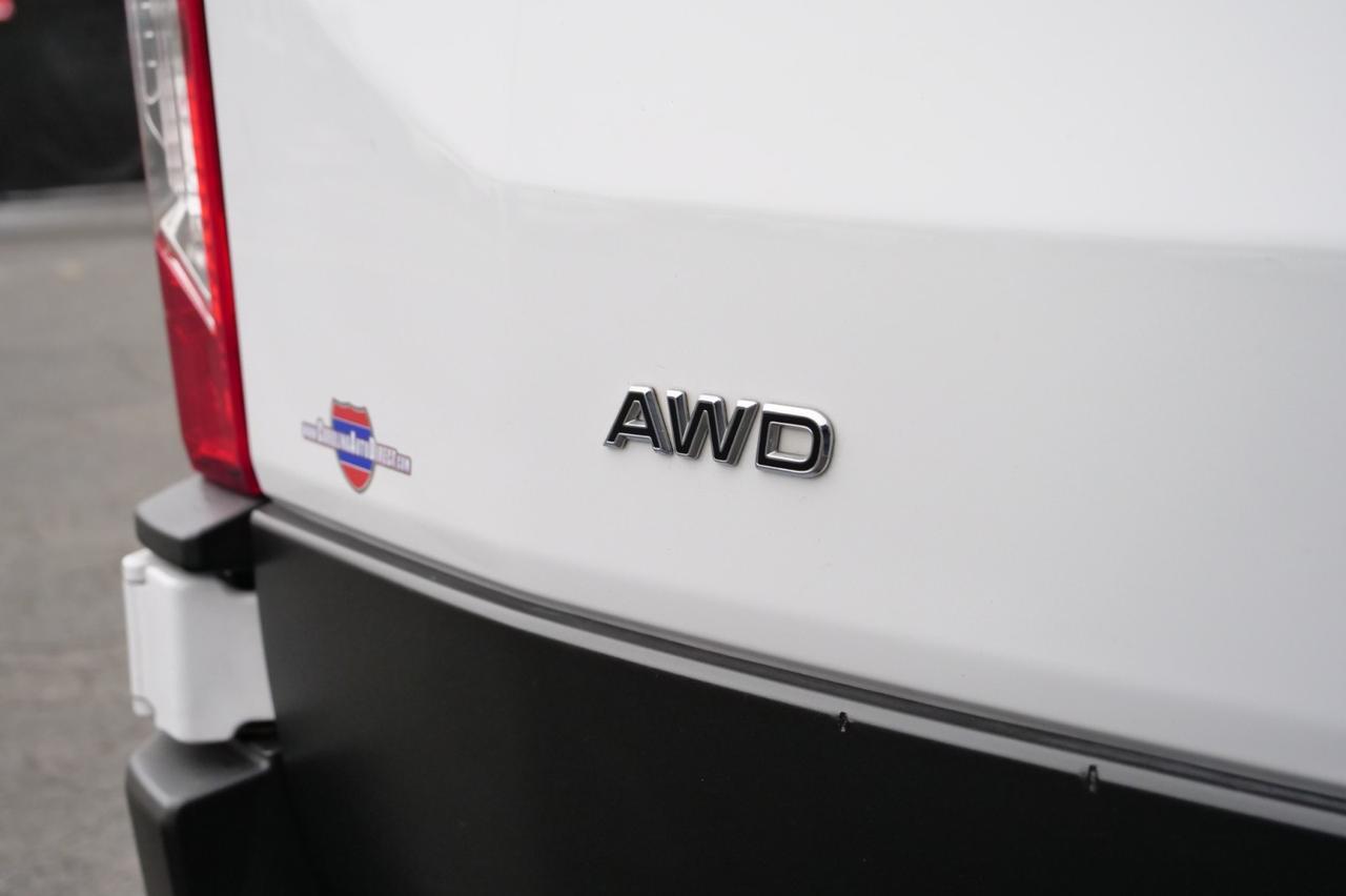 2023 Ford T-350 XLT / Passenger Van / 15 Seats / AWD! Lincolnton NC