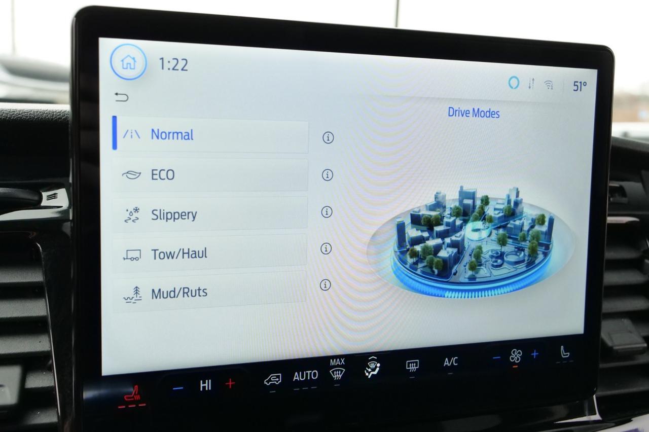 2023 Ford T-350 XLT / Passenger Van / 15 Seats / AWD! Lincolnton NC