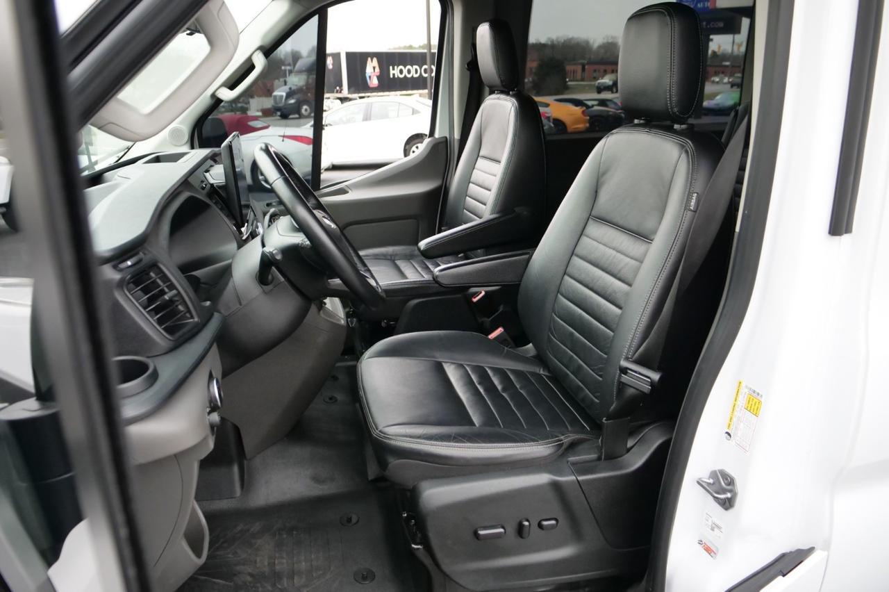 2023 Ford T-350 XLT / Passenger Van / 15 Seats / AWD! Lincolnton NC