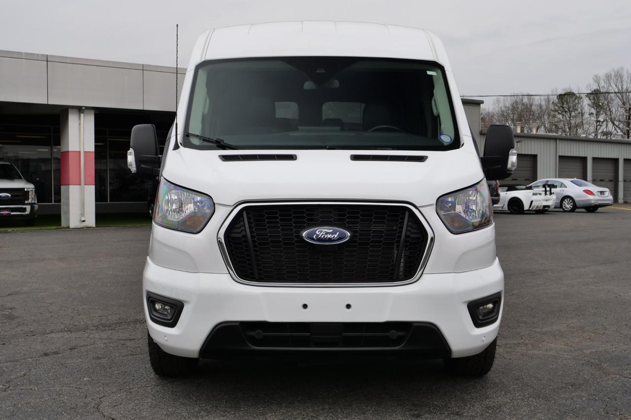 2023 Ford T-350 XLT / Passenger Van / 15 Seats / AWD! Lincolnton NC