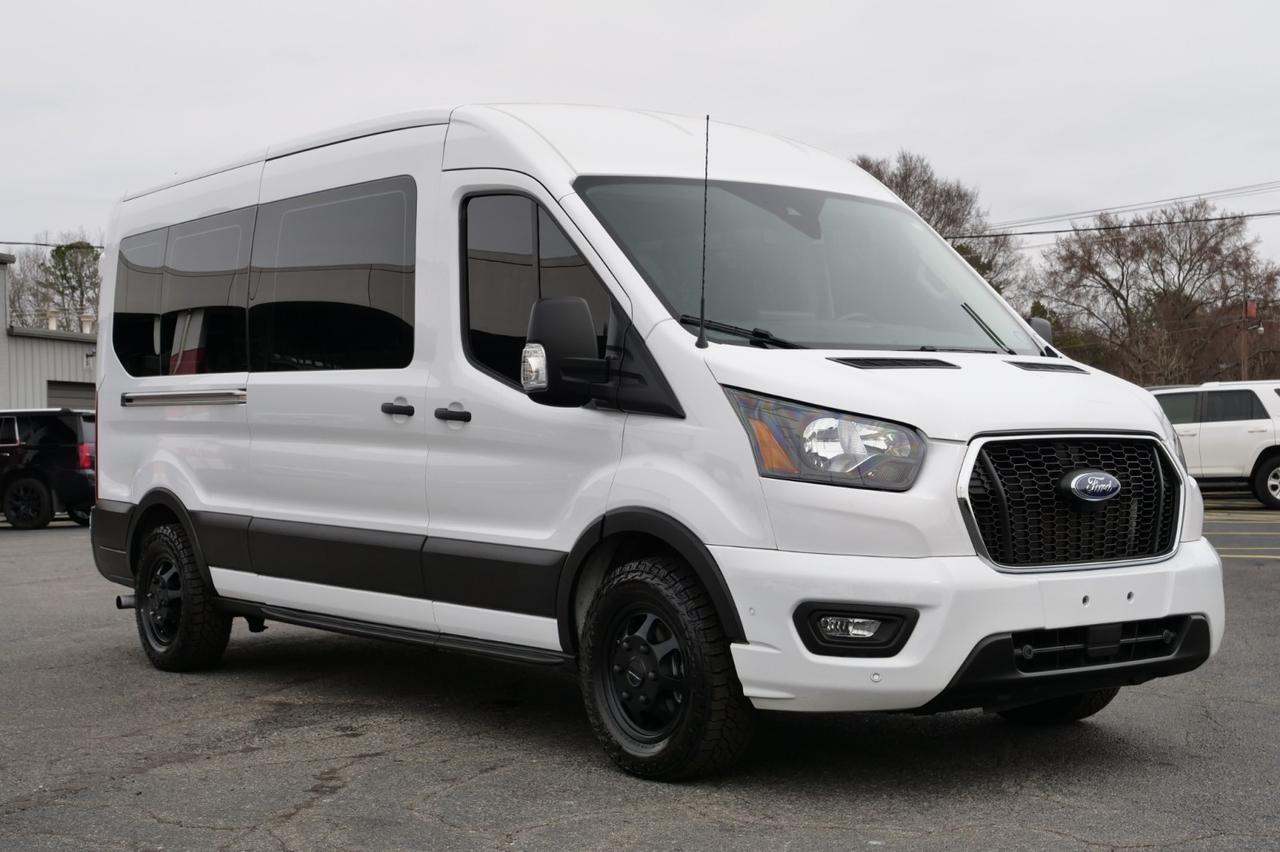 2023 Ford T-350 XLT / Passenger Van / 15 Seats / AWD! Lincolnton NC