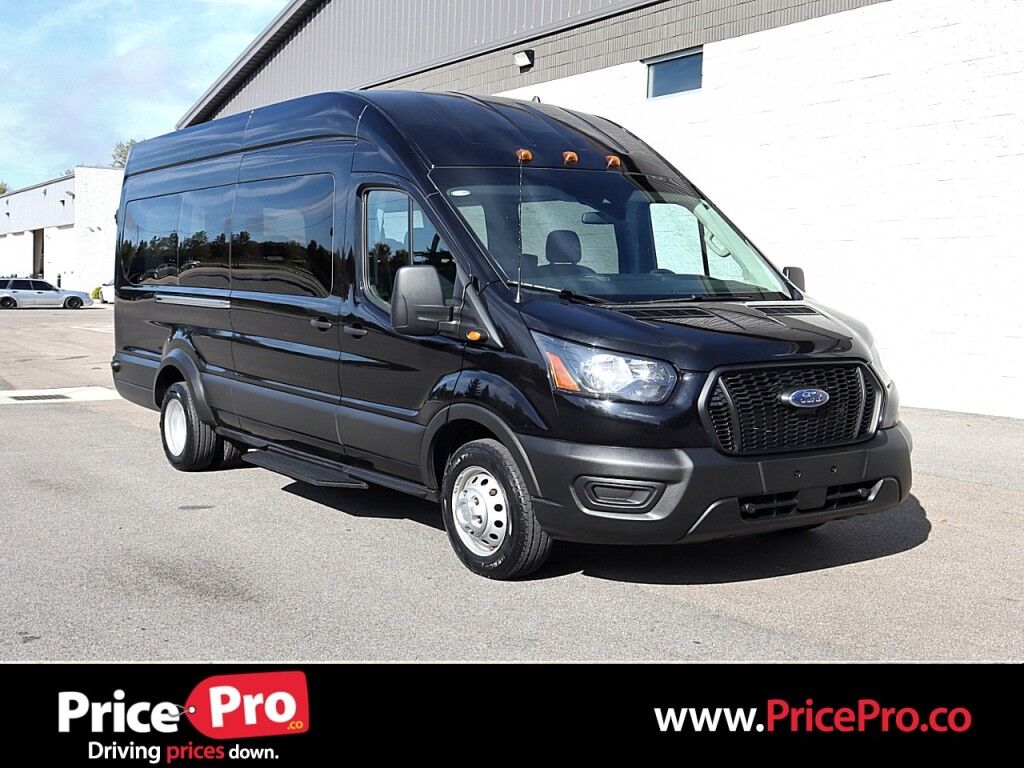 2023 Ford Transit 15 Passenger Wagon T-350 HD EL High Roof XL DRW Maumee OH